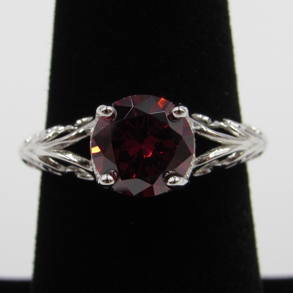 Jewelry - Sterling Silver Swirl Band Red CZ Diamond Ring